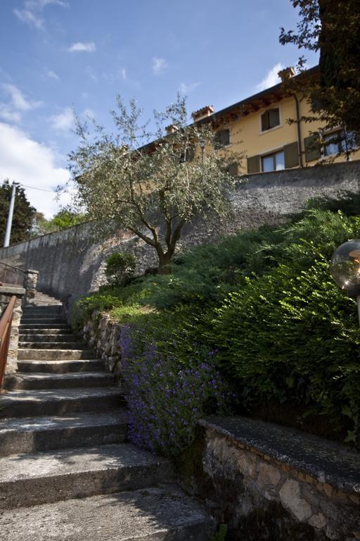 Casale Manzoni Apartman Verona Kültér fotó
